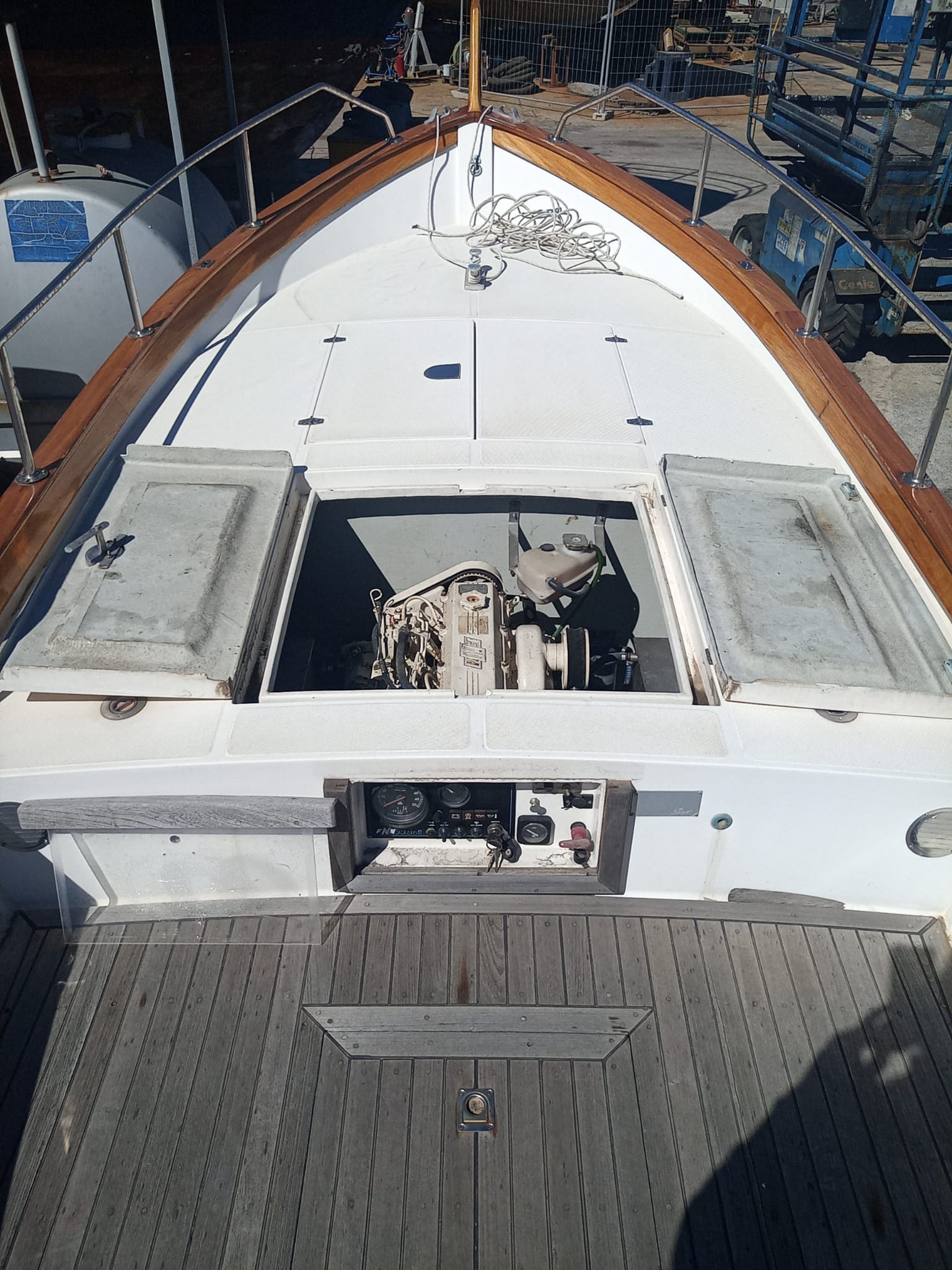 <<< VENDUTO >>> Gozzo Sciallino 20 open + FNM 25 hp<br><a href=dettaglio.aspx?Id=196 >VAI ALLA SCHEDA</a>
